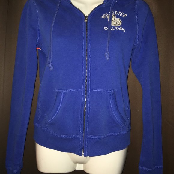 Hollister Sweaters - COPY - LIVE 10 EUC Zippered Hollister Hoodie